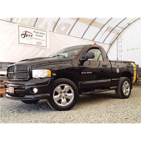 F5 --  2004 DODGE RAM 1500 ST RUMBLE BEE 4X4, Black, 237896 KM