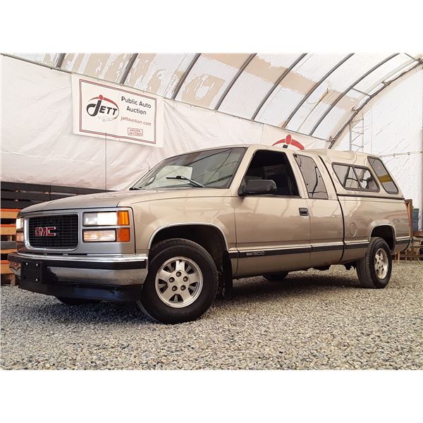 A12B --  1998 GMC SIERRA 1500 EXT CAB, Brown, 271150 KM