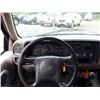 Image 57 : 0B -- 1997 CHEVROLET GMT400 K3500 4X4 FLAT DECK, Green, 231321 Km's TMU