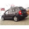 Image 17 : B5 --  2008 KIA RONDO, Grey, 229740 KM