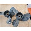 Image 1 : Set of 2 OMC outboard props