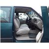Image 40 : 0B -- 1997 CHEVROLET GMT400 K3500 4X4 FLAT DECK, Green, 231321 Km's TMU