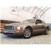 Image 1 : C4 --  2005 FORD MUSTANG, Grey, 216 863 KM's