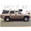 Image 10 : D5 --  2001 CHEVROLET TAHOE 1500 4X4, Grey, 238 198 KM's