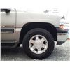 Image 32 : D5 --  2001 CHEVROLET TAHOE 1500 4X4, Grey, 238 198 KM's
