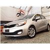 Image 2 : B4 --  2012 KIA RIO LX, Grey, 265865 KM