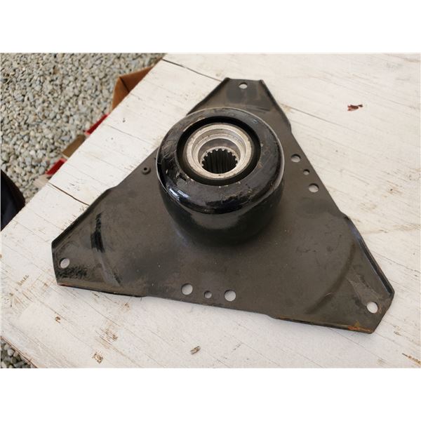 Merc crusier drive  coupler for a 3.0 l