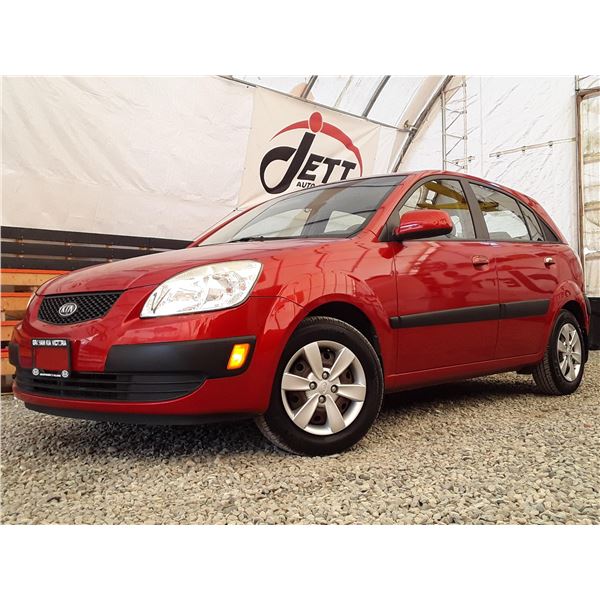 A1 --  2008 KIA RIO 5 SX, Orange, 60652 KM   "NO RESERVE"