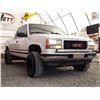 Image 8 : A5 --  1997 GMC SIERRA 1500 EXT CAB DIESEL 4X4, WHITE, 299,578 KMS  "NO RESERVE"