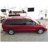 Image 8 : A12 --  2000 DODGE CARAVAN ES, Red, 155448 KM