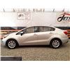 Image 20 : B4 --  2012 KIA RIO LX, Grey, 265865 KM