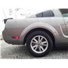 Image 36 : H5 --  2005 FORD MUSTANG, Grey, 216 863 KM's