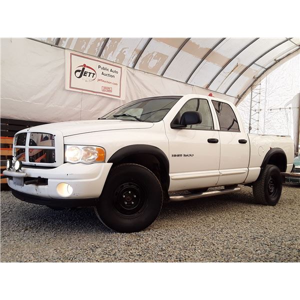 F4 --  2004 DODGE RAM 1500 ST EXT CAB 4X4, , 597413 KM