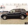 Image 18 : A9 --  2001 MERCEDES ML320 AWD , Blue, 165701 TMU KM  "NO RESERVE"