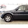 Image 23 : A9 --  2001 MERCEDES ML320 AWD , Blue, 165701 TMU KM  "NO RESERVE"