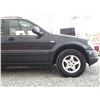 Image 27 : A9 --  2001 MERCEDES ML320 AWD , Blue, 165701 TMU KM  "NO RESERVE"