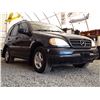 Image 8 : A9 --  2001 MERCEDES ML320 AWD , Blue, 165701 TMU KM  "NO RESERVE"