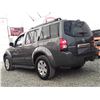 Image 18 : D5 --  2006 NISSAN PATHFINDER LE 4X4 , Grey, 150,998 MILES KM