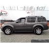Image 20 : D5 --  2006 NISSAN PATHFINDER LE 4X4 , Grey, 150,998 MILES KM
