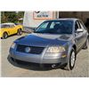 Image 4 : A8 --  2003 VW PASSAT GLS , Grey, 209627 KM