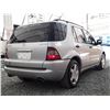 Image 14 : C4 --  2000 MERCEDES ML 55 AMG AWD, Grey, 250208 KM