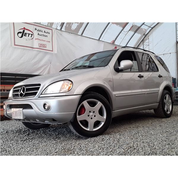 C4 --  2000 MERCEDES ML 55 AMG AWD, Grey, 250208 KM