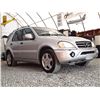 Image 9 : C4 --  2000 MERCEDES ML 55 AMG AWD, Grey, 250208 KM