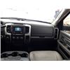 Image 113 : 0A -- 2016 DODGE RAM 3500 SLT CREW CAB 4X4, Silver, 151132 KM