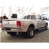 Image 20 : 0A -- 2016 DODGE RAM 3500 SLT CREW CAB 4X4, Silver, 151132 KM
