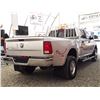 Image 21 : 0A -- 2016 DODGE RAM 3500 SLT CREW CAB 4X4, Silver, 151132 KM