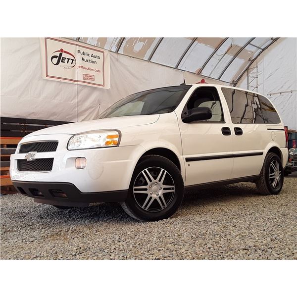 C5 --  2009 CHEVROLET UPLANDER LS, White, 182450 KM