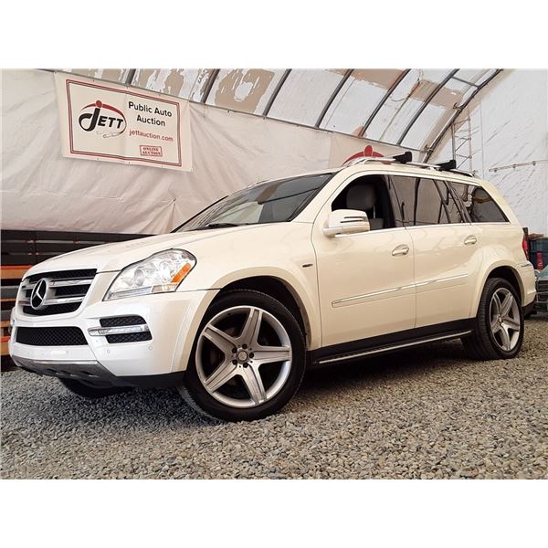 C6G --  2012 MERCEDES GL 350 BLUETEC DIESEL AWD, White, 270347 KM