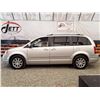 Image 21 : E4 --  2010 CHRYSLER TOWN & COUNTRY TOURING, Grey, 254594 KM