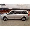 Image 22 : E4 --  2010 CHRYSLER TOWN & COUNTRY TOURING, Grey, 254594 KM