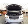 Image 39 : E4 --  2010 CHRYSLER TOWN & COUNTRY TOURING, Grey, 254594 KM