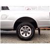 Image 24 : D5 --  2005 MAZDA B2300 , Silver, 178882 KM