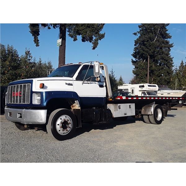 0G --  1995 GMC TOPKICK C6H042 TOW TRUCK, WHITE, 669,933 KMS