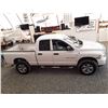 Image 11 : G5 --  2004 DODGE RAM 1500 ST EXT CAB 4X4, White, 284639 KM
