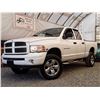 Image 2 : G5 --  2004 DODGE RAM 1500 ST EXT CAB 4X4, White, 284639 KM