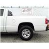 Image 24 : E5 --  2005 DODGE DAKOTA ST EXT CAB, White, 250302 KM