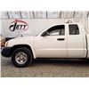 Image 25 : E5 --  2005 DODGE DAKOTA ST EXT CAB, White, 250302 KM