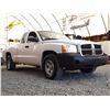 Image 8 : E5 --  2005 DODGE DAKOTA ST EXT CAB, White, 250302 KM
