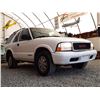 Image 8 : A12D --  2005 GMC JIMMY SLS 4X4, White, 248131 KM