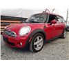 Image 2 : A7 --  2009 MINI COOPER CLUBMAN, Red, 220899 KM