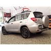 Image 19 : B3 --  2010 TOYOTA RAV 4 4X4, Grey, 286654 KM
