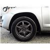 Image 27 : B3 --  2010 TOYOTA RAV 4 4X4, Grey, 286654 KM