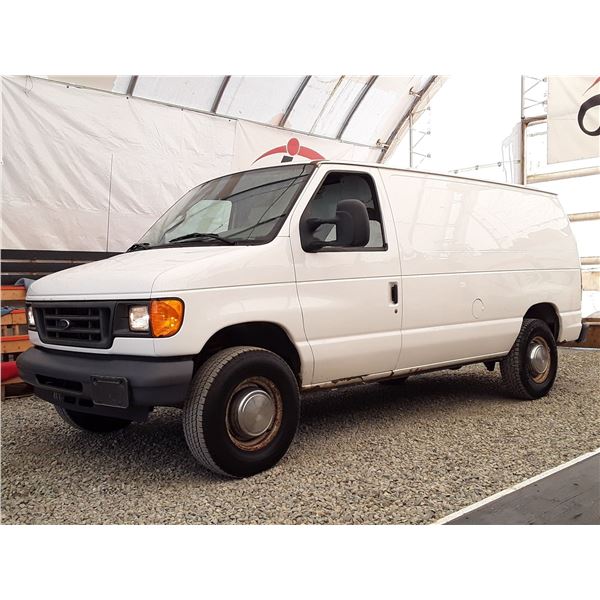 F5 --  2006 FORD ECONOLINE E350 SUPER DUTY CARGO , White, 226479 KM