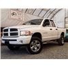 Image 2 : G5 --  2004 DODGE RAM 1500 ST EXT CAB 4X4, White, 284639 KM