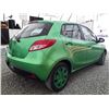 Image 12 : A10 --  2012 MAZDA 2, Green, 178 564 KM