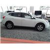 Image 10 : I3 --  2009 NISSAN ROGUE S, White, 146 895 KM
